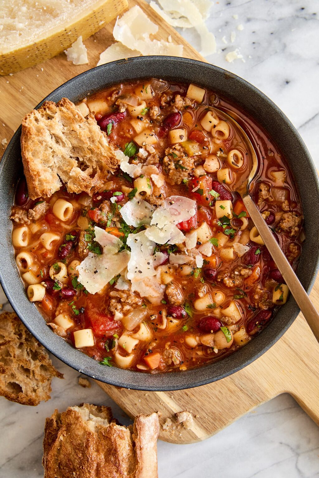 250409_DD_Slow-Cooker-Olive-Garden-Pasta-e-Fagioli_150.jpg